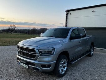 Dodge Ram 1500 5.7 V8 HEMI - 4x4 - 2019 - BIGHORN