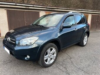 TOYOTA RAV4 2.2D 130kw bez koroze