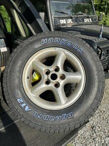 Allterrain pneu Hankook 255/65R16 s alu disky LR