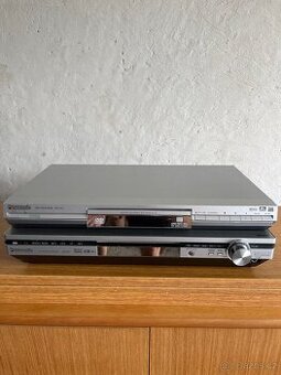 Receiver a DVD přehrávač