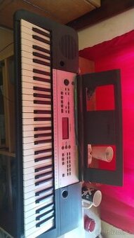Digitální piano Yamaha