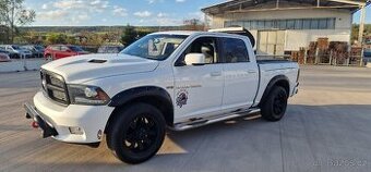 Dodge ram 1500 5.7v8 hemi 4x4  LPG