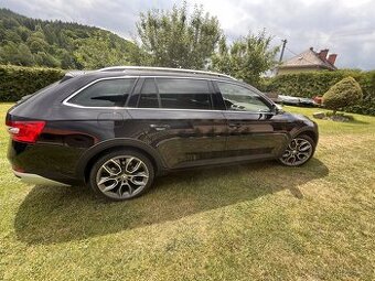 Škoda Superb Scout 4x4, r.v. 2022, v záruce