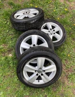 Nokian R16-205/55