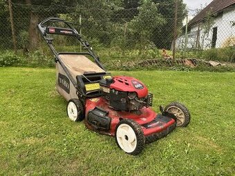 Sekačka TORO 600 s pojezdem a el. startérem, na opravu či ND