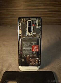 OnePlus 7 Pro 256 gb transparentí zadek telefonu