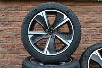 5x112 R18 Zimní sada Originál Cupra Formentor + 245/45 R18