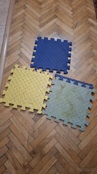 Podlahové puzzle 30 cm