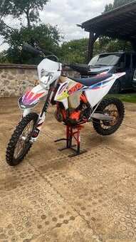 KTM EXC-F 450 Six Days 2021