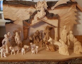 Vyřezávaný betlém