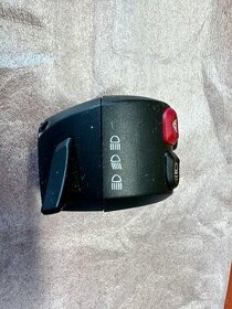 BMW levý sdruženy ovladač