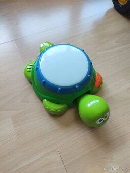 Hračka hrající želva