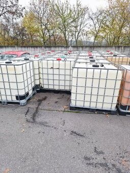 Nádrže na vodu a pod,odběr Praha 5