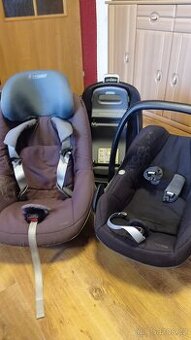 Autosedačky MAXI COSI + základna Family FIX