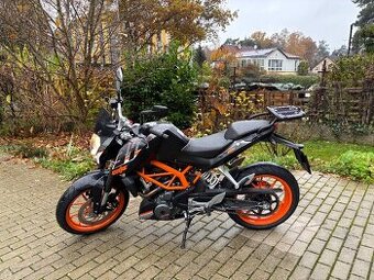 KTM Duke 390, r.v. 2014