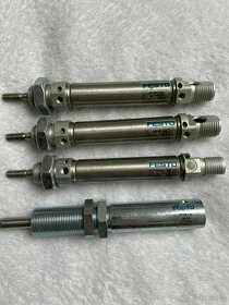 Pneumatické válce FESTO nové