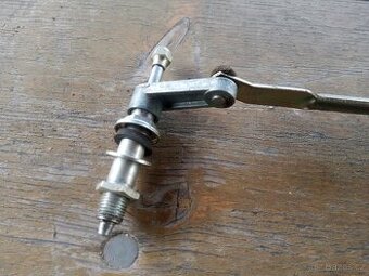 táhla dtěračů uaz 469,ne gaz 69