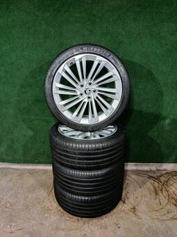 Alu letni 235/40/19 5x112 et44 Superb