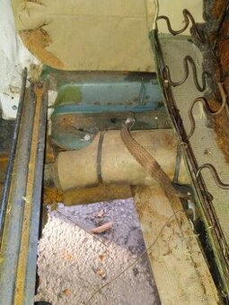 Prodám kostrici pásek na VW brouk