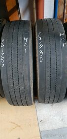 Nákladní vodící pneu 295/80R22,5