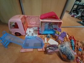Barbie karavan včetně vybavení - 1