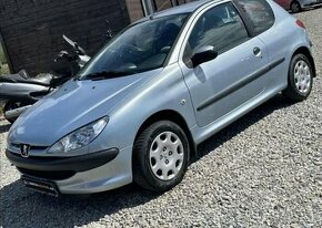 Peugeot 206 1,4 XS benzín manuál 55 kw