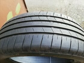 Bridgestone letní 215/55/18 95 H