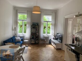 Pronájem bytu 3+kk (90 m2), Praha 2 - Vinohrady,  Chodská