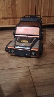 Prodám dvě Traxxas trx-4 karosérie