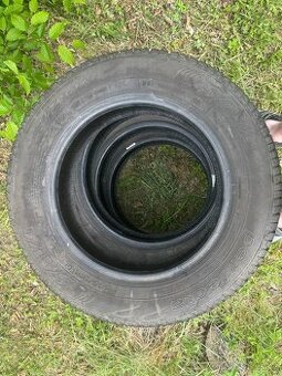 Pneu 165/70r14