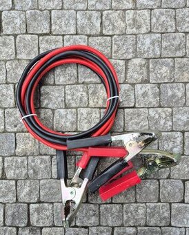 kvalitní startovací kabely, 2,8m