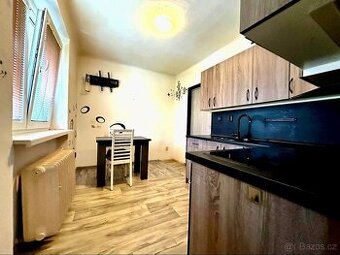 Pronájem bytu 2+1, 43 m2, Stochov - 1