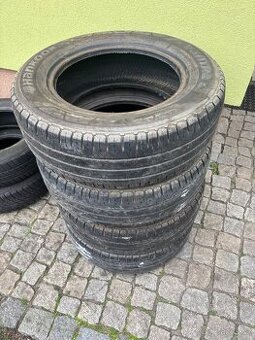 215/65 R16 C