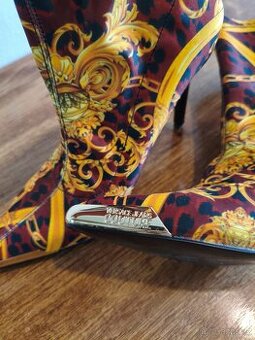 Versace Jeans Couture