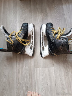 Brusle Bauer Nexus 8000 8,5EE