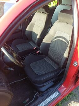 Přední sedačky Fabia sportline