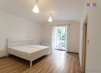 Pronájem bytu 2+kk, 42 m², Praha, ul. Pod Kavalírkou