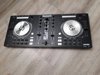 Numark MIXTRACK 3