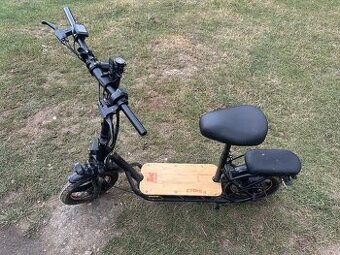 Koloběžka elektrická Kukurin - C1 Pro