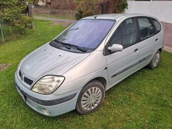 Renault Megane Scenic - automat