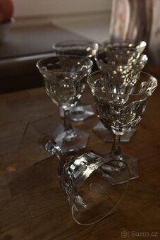 Baccarat broušené sklenice křišťál