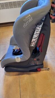 Prodám 2x dětské autosedačky Britax