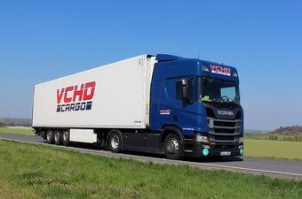 Řidič C+E na plachtový návěs z okolí Havlíčkova Brodu