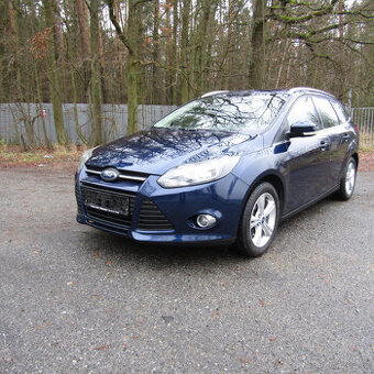 Ford Focus III combi 1,6i 92kw,2x ALU KOLA, 2012, STK 5/2027