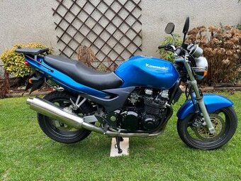 Kawasaki ZR 7 - 1