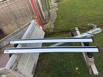 Prodám střešní příčníky značky THULE na BMW F30