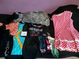 Balík oblečení - HOLKA - vel. 146-152 (č. 7) - 13 kusů