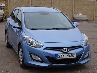 Hyundai i30 1.6i Combi r.v.2012 (99 kw) 2.Maj.serv.kníž.ČR