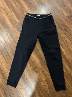 Tommy Hilfiger tepláky