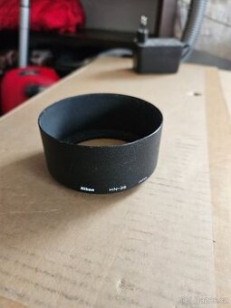 NIKON HN-28, sluneční clona - 1